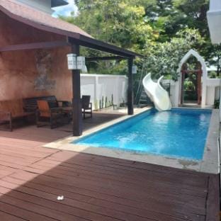 BrightFly Pool Villa Villa in Pattaya City