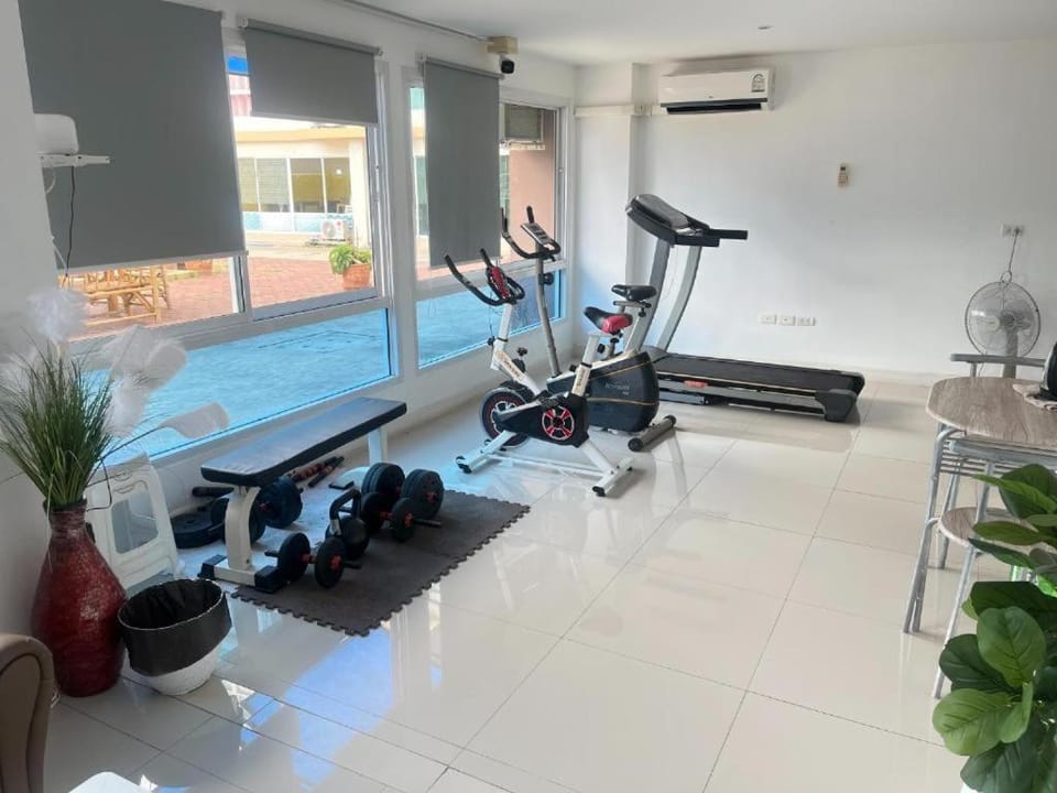 Bangsaray Beach Condo B414 บางเสร่ บีช Villa in Chon Buri Changwat