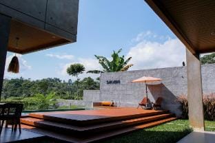 Villa sakaeiki  Villa in Cisarua
