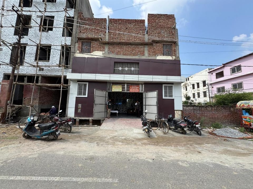 Shree Rasbihari Seva Sadan Bed and Breakfast in Uttar Pradesh