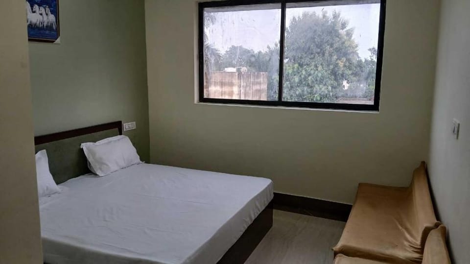 J.R Palace Hotel & Banquet Hotel in Uttarakhand