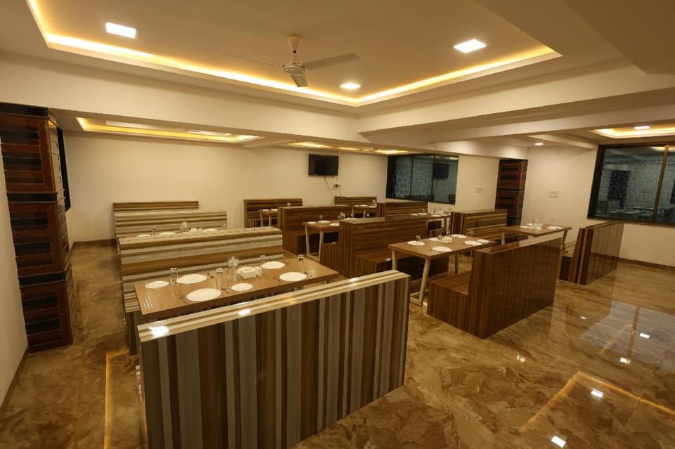 Green Paradise Hotel and Restaurant Hotel in Maharashtra