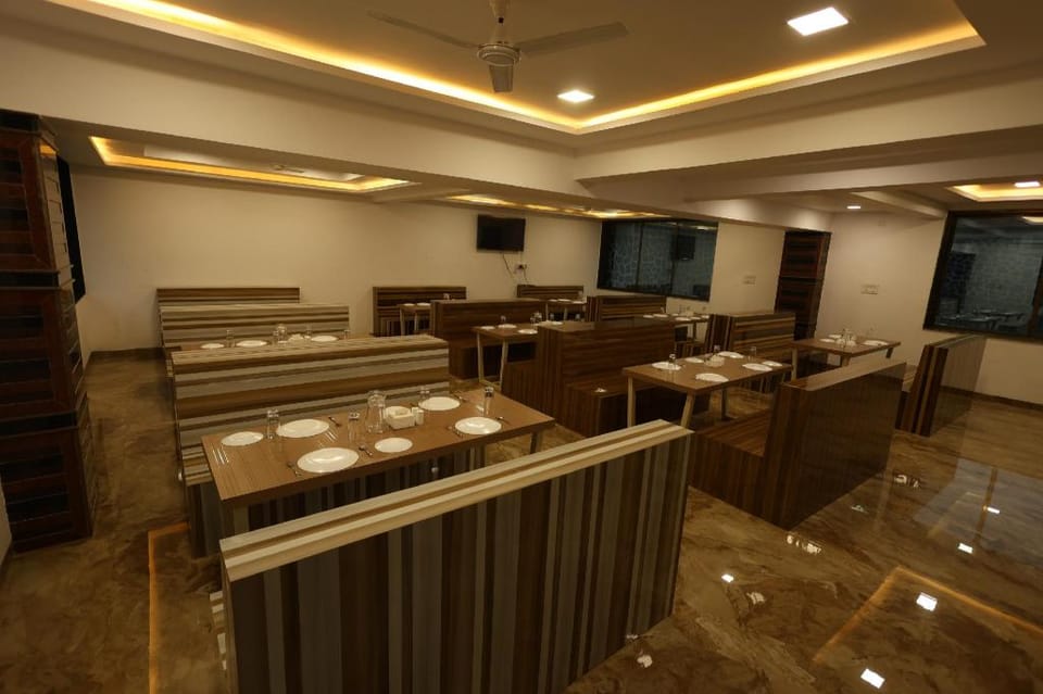 Green Paradise Hotel and Restaurant Hotel in Maharashtra