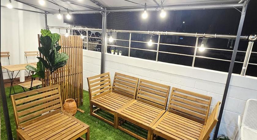 White Green Guesthouse Hotel in Seoul