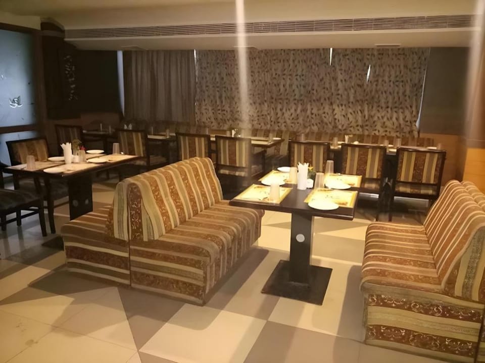 Hotel Maharaja Classic Inn Hyderabad Telangana Hotel in Hyderabad
