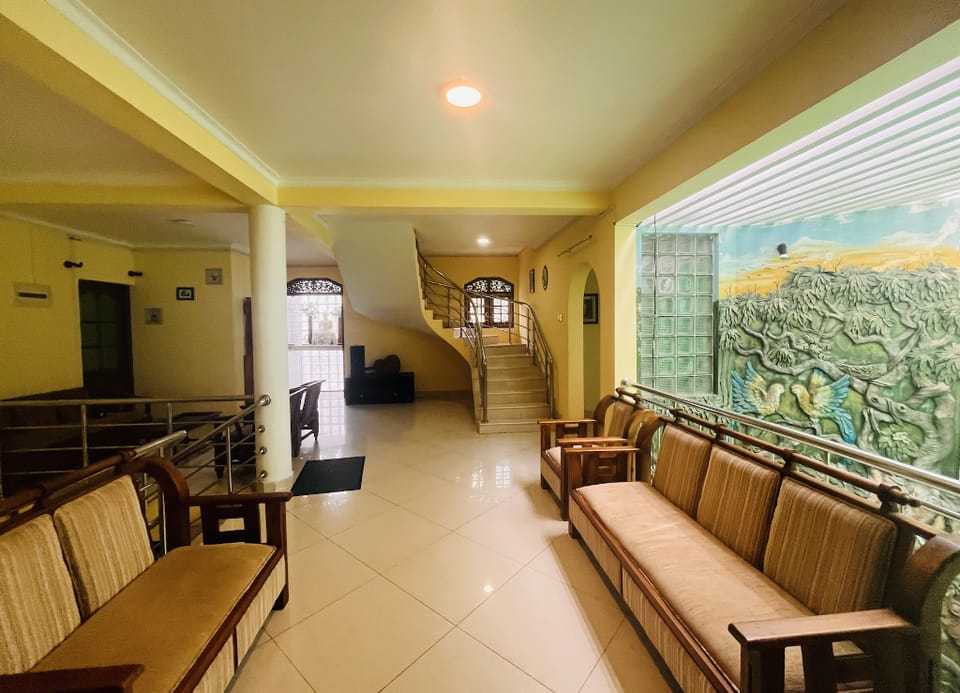 Greenbell Kandy Hotel in Kandy