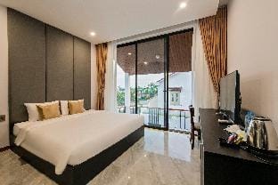 Khong Cam Garden Villa - King room with Balcony Apartment in Hoi An