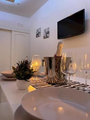 "HOME SWEET HOME" Storia di Napoli Apartment in Naples