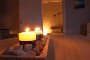 HOUSE RELAX
   Bella Napoli Apartment in Naples
