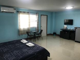 บ้านวังทอง (Baan Wang Thong) Apartment in Chon Buri Changwat