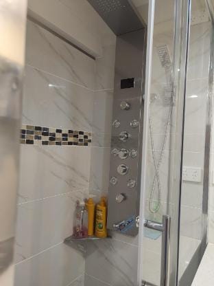 Easy  long short stay Apartment in Brisbane