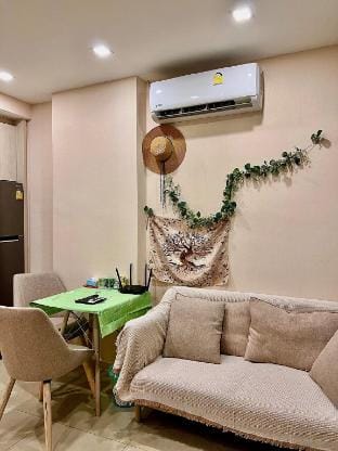 cozy for your stay near walking street@Phyllis Apartment in Pattaya City