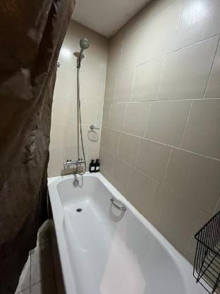 Antel Spa Residences 10EE Apartment in Makati
