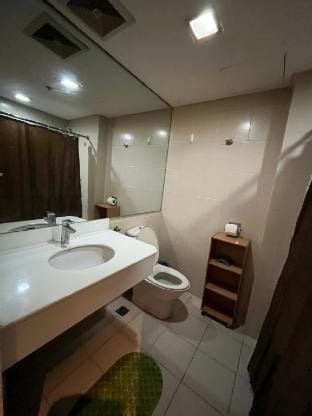 Antel Spa Residences 10EE Apartment in Makati