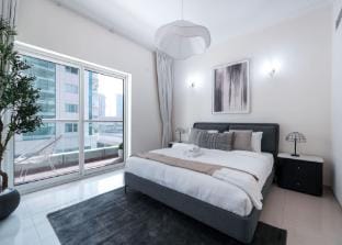Dubai Marina 2 bed for 4 in a Great Location Apartment in Dubai