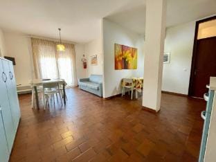 Spacious apartment for six guests Apartment in Porto Santa Margherita