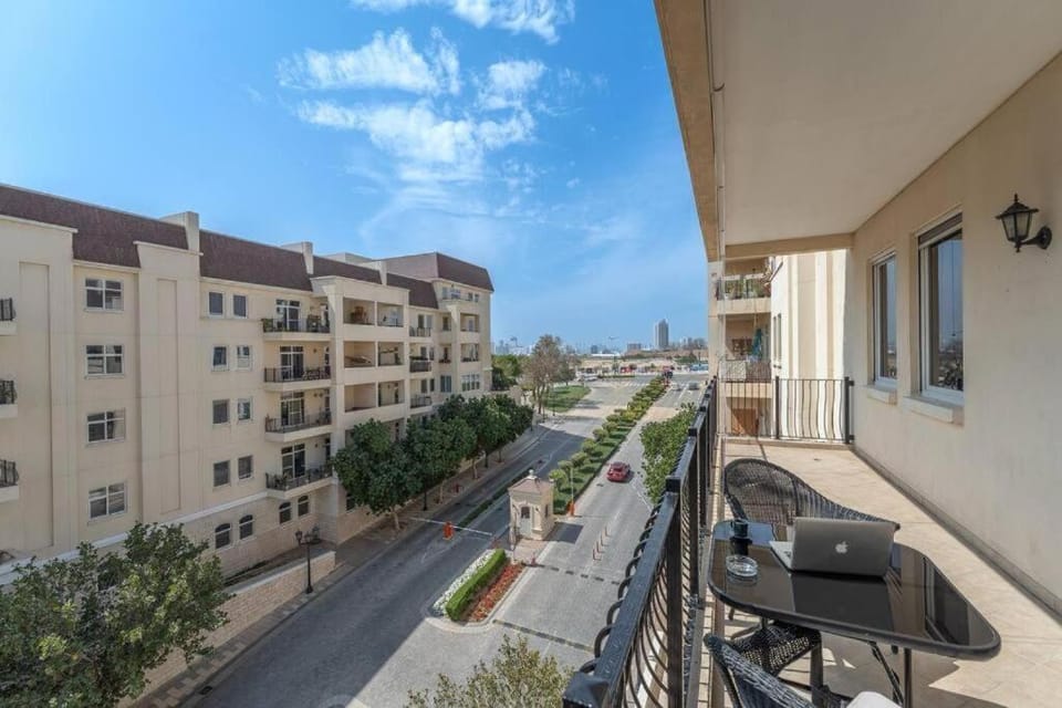 Peaceful 1 Bedroom Apartment in Motor City, Dubai Apartment in Dubai