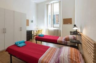 In the Historic Center. Easy for Duomo and Station Apartment in Florence