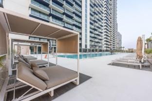 JVC sleeps 4 with Amazing Views and Large Balcony Apartment in Dubai