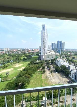 Apartment Puncak Bukit Golf Tower A, GOLFVIEW Apartment in Surabaya