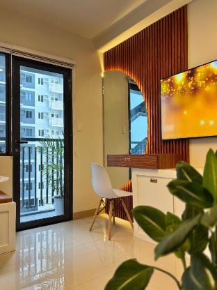 Cozy Camel Condo - SMDC Style Residences Apartment in Iloilo City