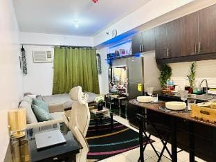 Cozy Studio near BGC Apartment in Taguig