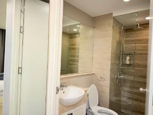 The Patio 2 bedrooms beach front Apartment in Chon Buri Changwat