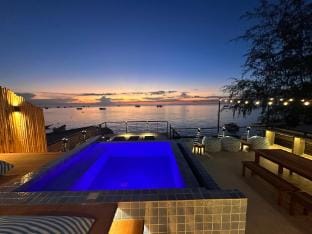 Sairee Beach Penthouse Apartment in Ko Tao