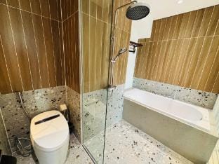 Ecopark-Duplex Lovely Apt. for Couple-Lake View❤️ Apartment in Laos