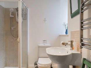 An Mor Haven Apartment in England