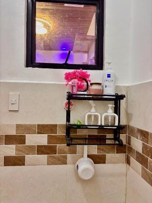 Athena & Storm The Bay Nook Apartment in Calabarzon