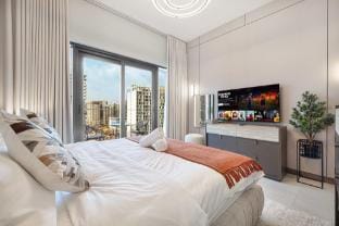 Luxury 1BHK | Burj & Canal View Apartment in Dubai