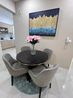 Cozy Modern Condo with Pool & City Access Apartment in Bayan Lepas