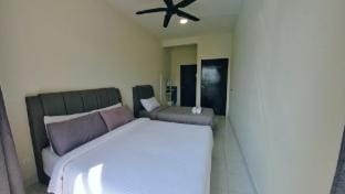 4-10pax Bayu Beach Resort WATERSPORT POOL BBQ Apartment in Port Dickson