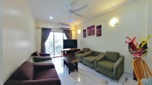 4-10pax Bayu Beach SEASIDE WATERSPORT POOL BBQ Apartment in Port Dickson