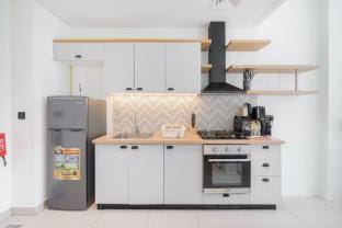 Dubai Hills sleeps 4 in a Great Location Apartment in Dubai