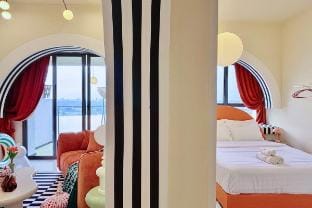 Dooga Ins-Retro Wonderland | Seaview Bathtub Apartment in Johor Bahru