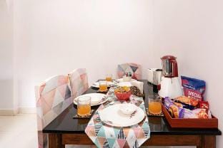 Saurina's Premium 2BHK, with Pool | Candolim Beach Apartment in Candolim