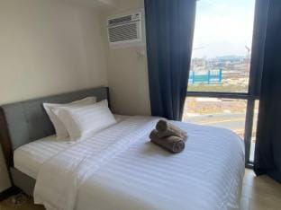 1BR 2 mins to Okada near MOA & Airport-12C Apartment in Pasay
