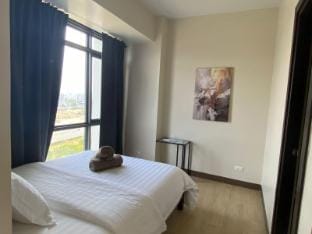 1BR 2 mins to Okada near MOA & Airport-12C Apartment in Pasay