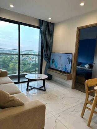 Lumi Homes - Vinhomes Gand Park   Apartment in Ho Chi Minh City