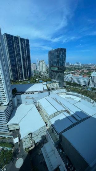Luxury Apartemen Anderson/Benson PTC By Staycation Apartment in Surabaya