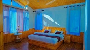 Nature retreat manali  Chalet in Himachal Pradesh
