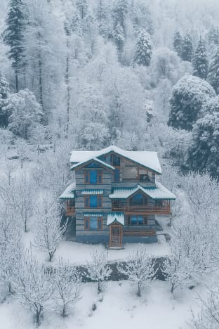 Nature retreat manali  Chalet in Himachal Pradesh