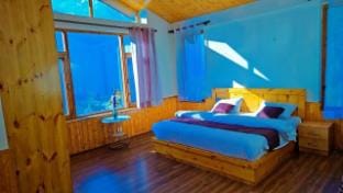 Nature retreat manali  Chalet in Himachal Pradesh