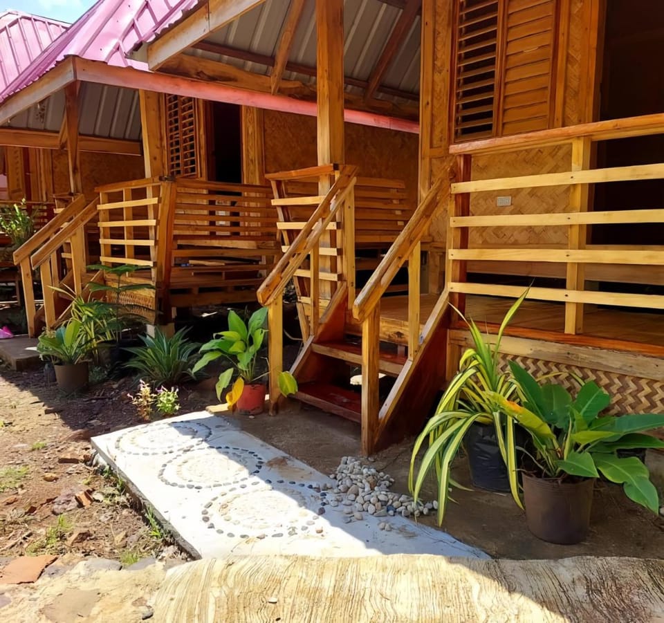 B&R Hostel Vacation rental in Puerto Princesa