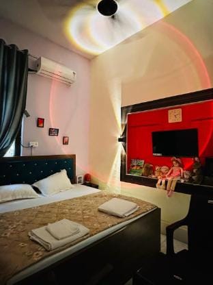 Radhe Krishna home stay Vacation rental in Varanasi