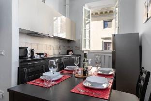 Prestigious Accommodation in Piazza Duomo! Vacation rental in Florence