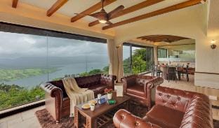 SaffronStays Valley's Edge: Panoramic Dhom Views Vacation rental in Maharashtra