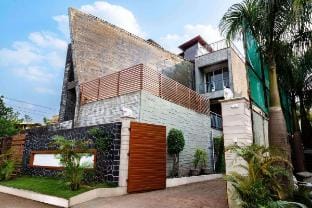 SaffronStays Urja: Infinity Pool & Scenic Retreat Vacation rental in Lonavla